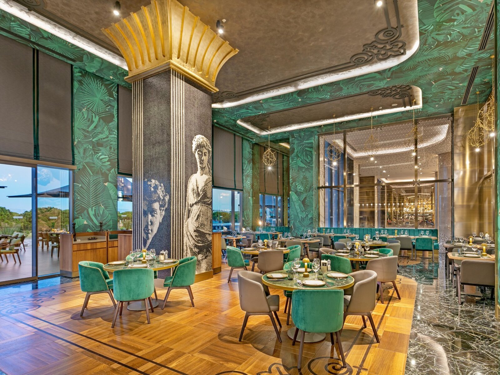 PASCARELLA İTALİENİSCHES A'LA CARTE