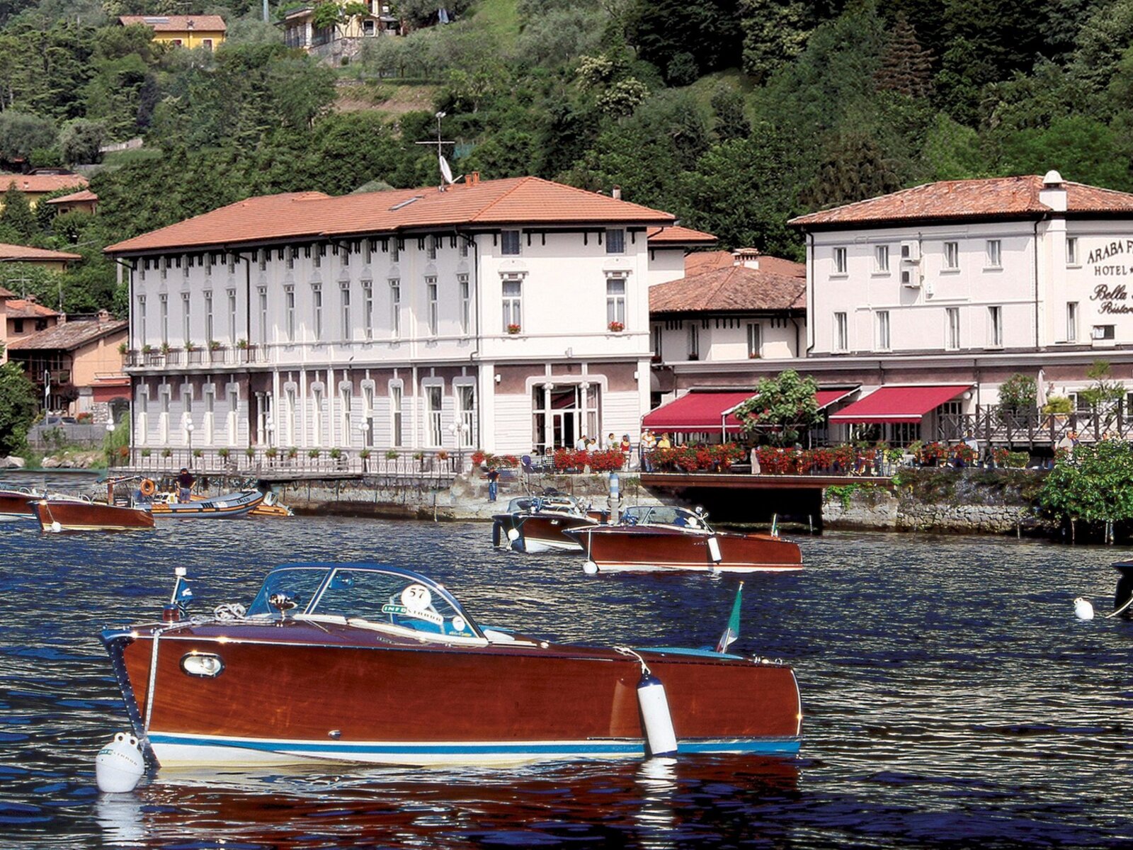 araba fenice yachting & lifestyle resort