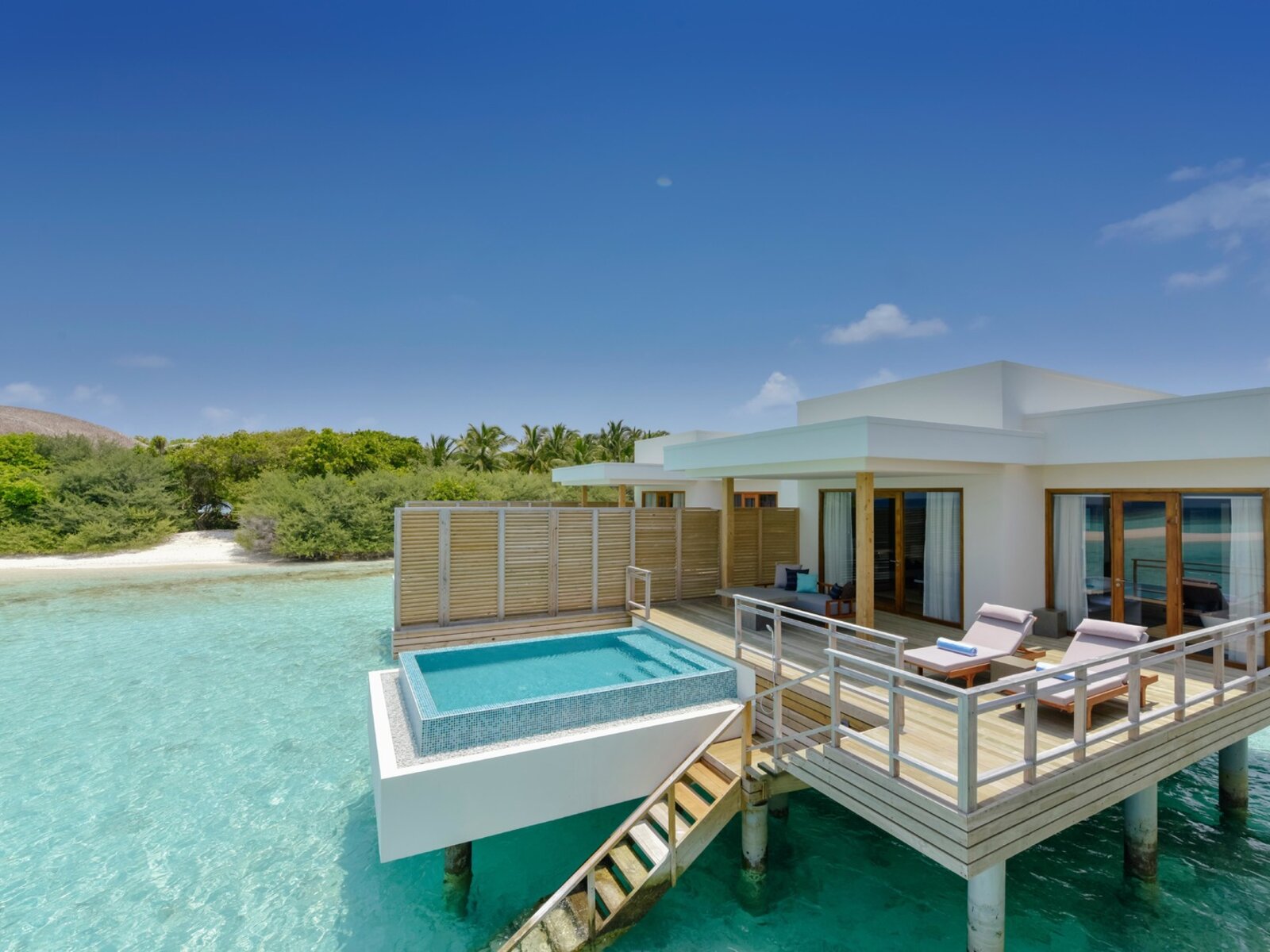 Wohnbeispiel Lagoon Villa with Pool