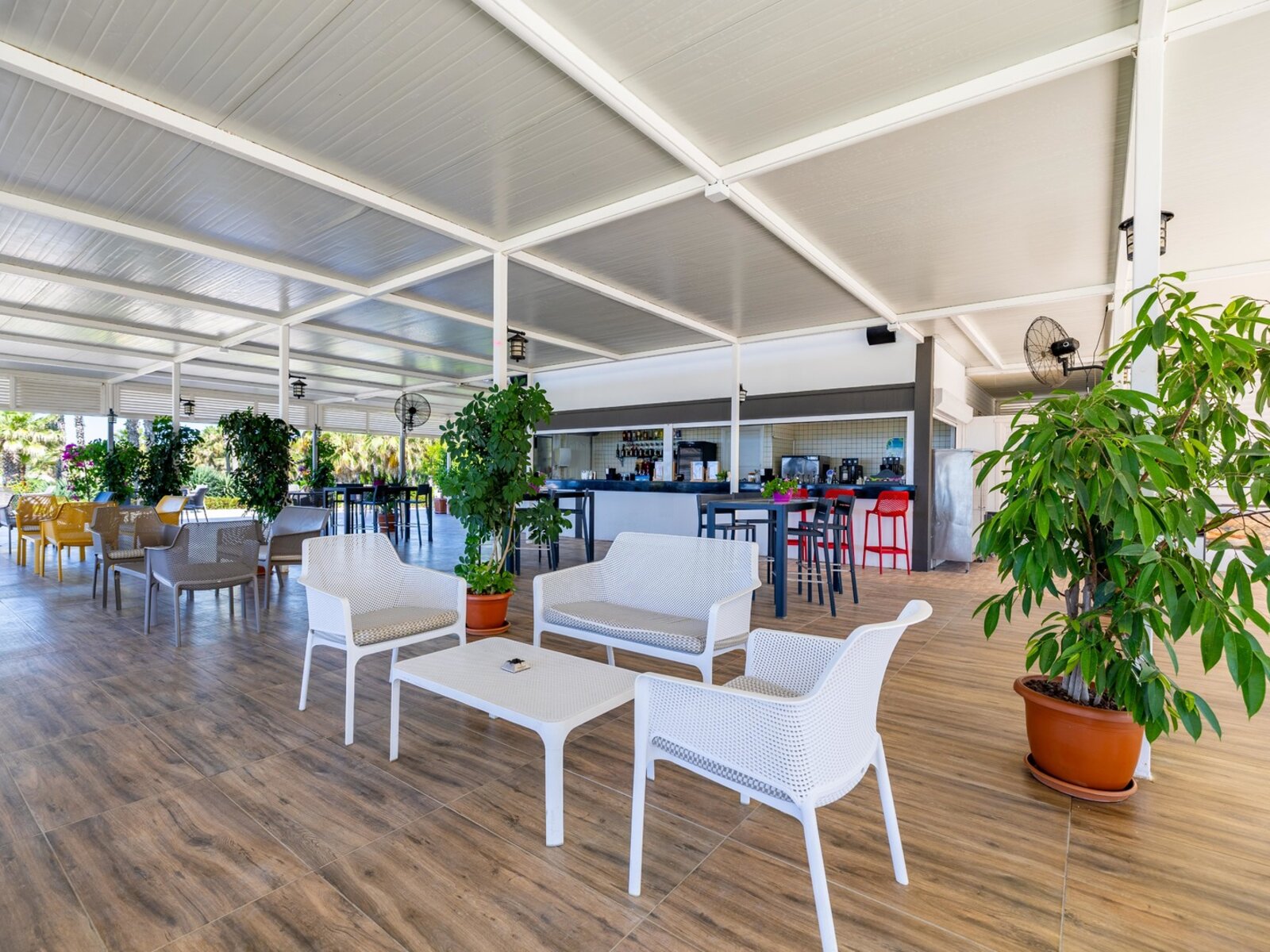 Tamarix Beach Bar