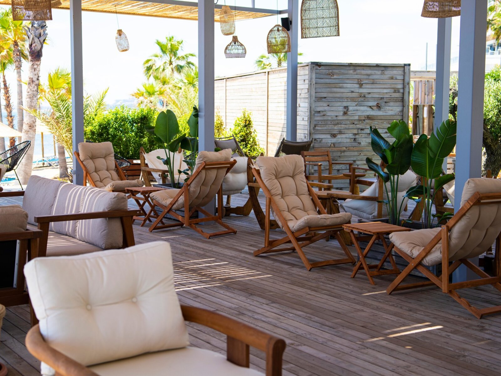 BOHO BEACH BAR
