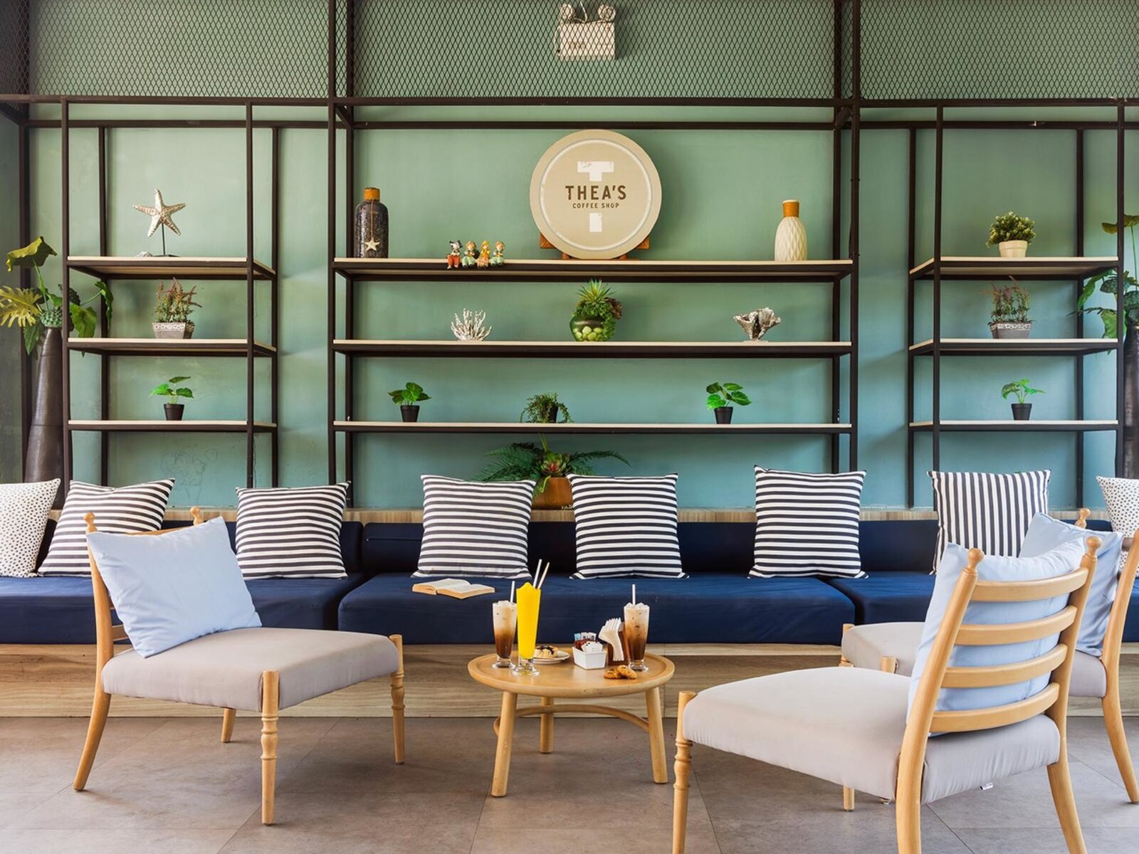 Thea´s Coffee Shop & Juice Bar