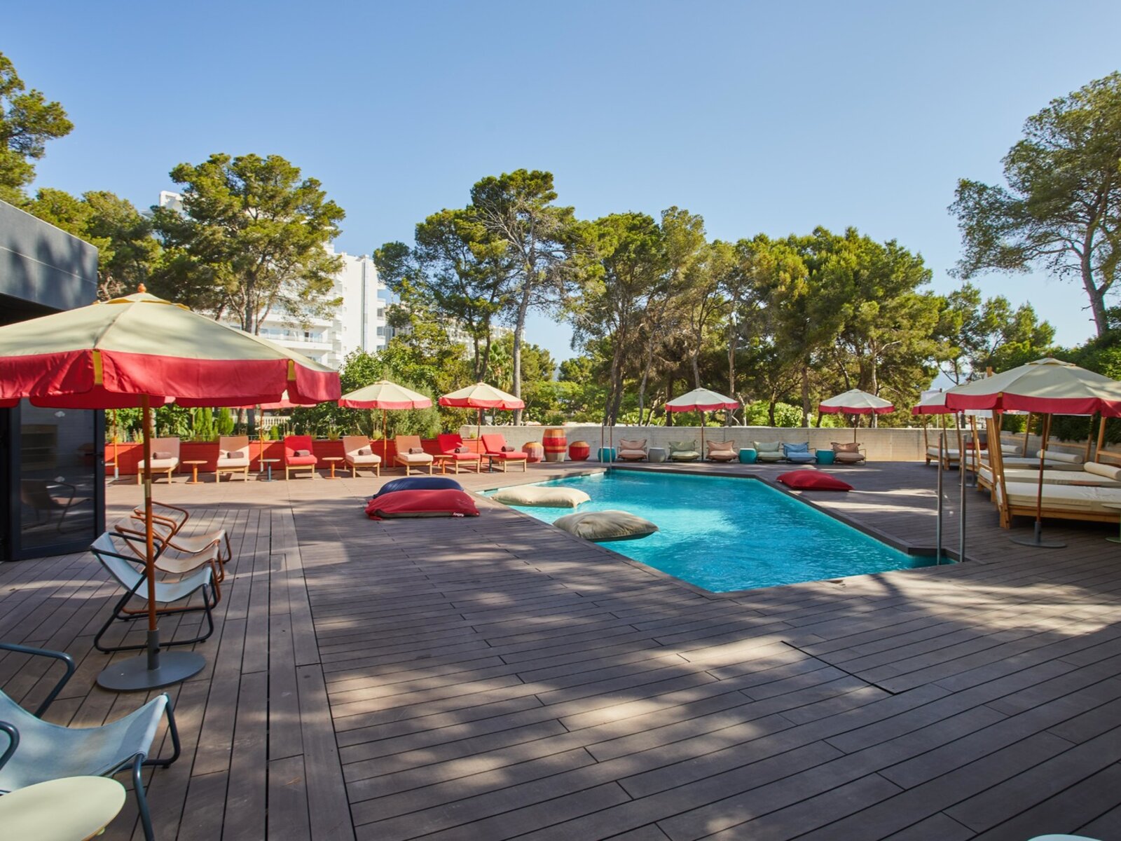 My Favorite Club Pool (exclusive)