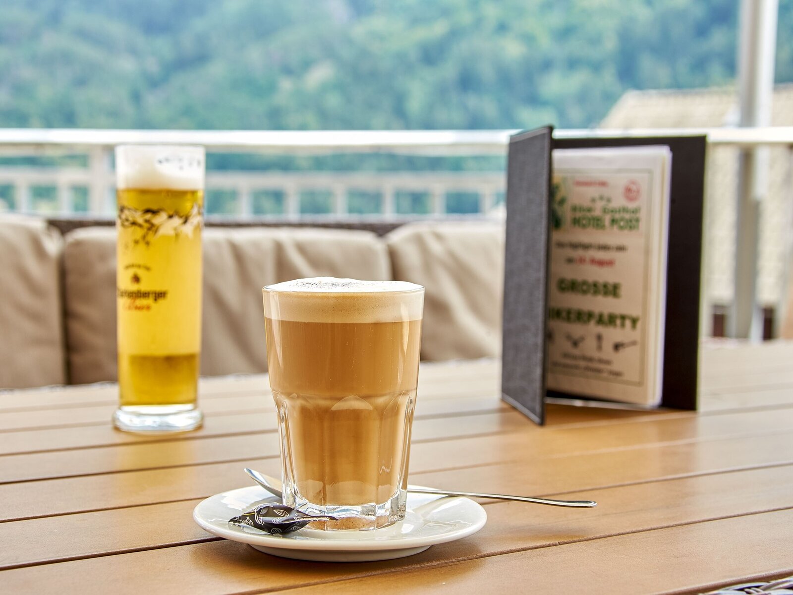 Essen und Trinken
