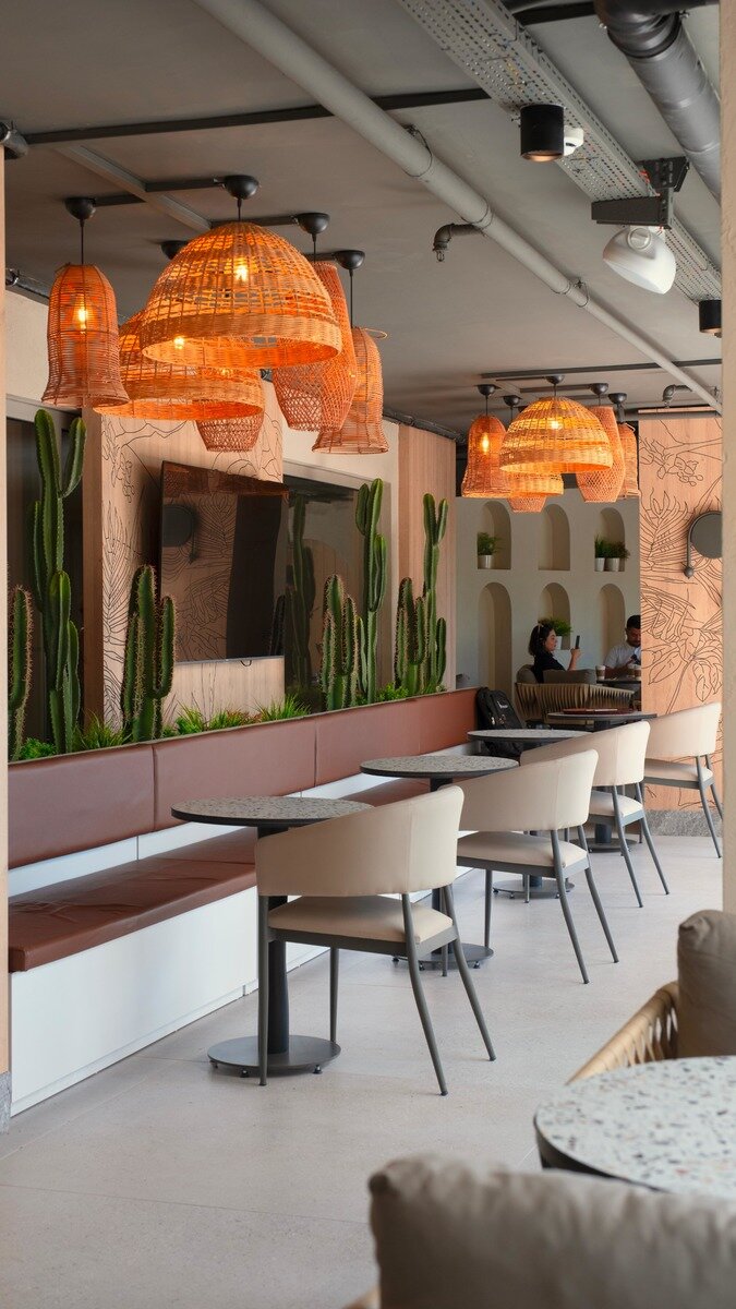 Leo's Cafe - Patisserie