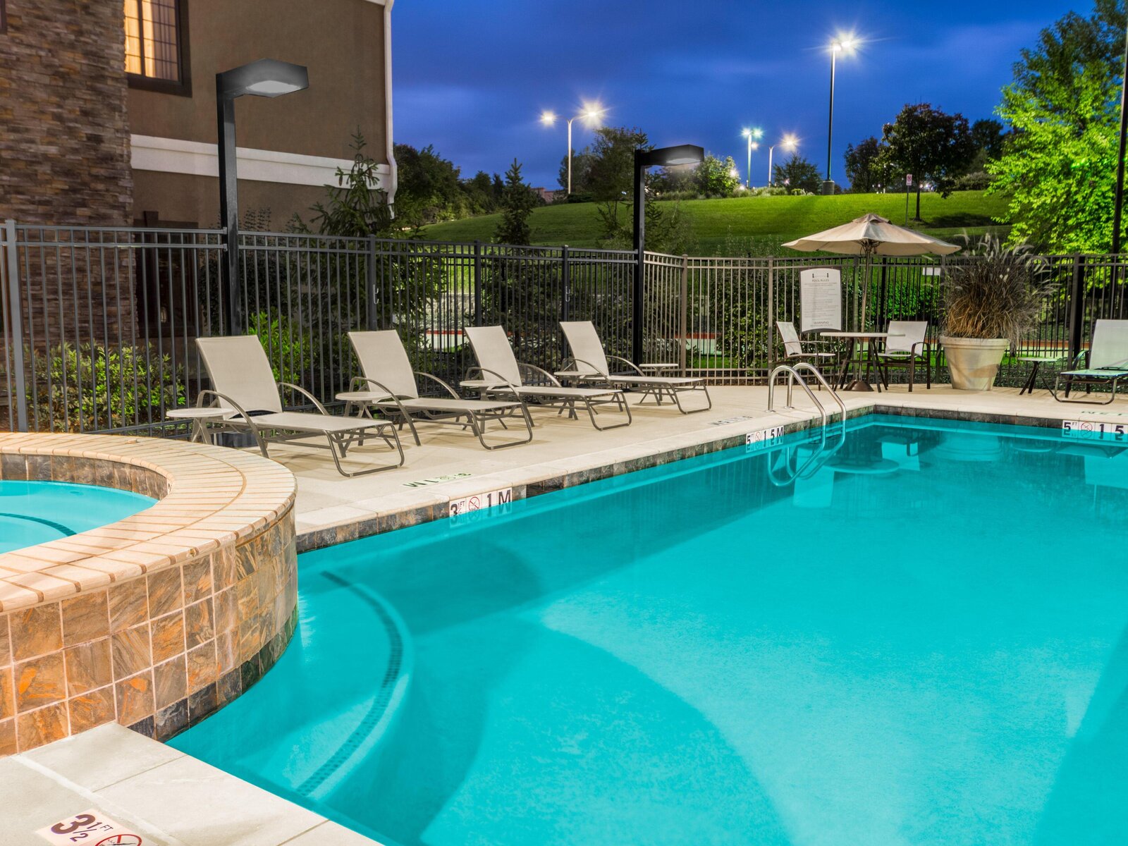 Pool