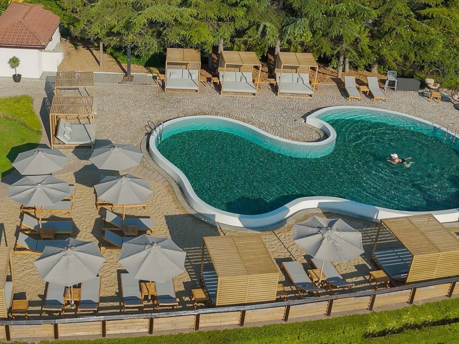 Pebblebottom Bio pool