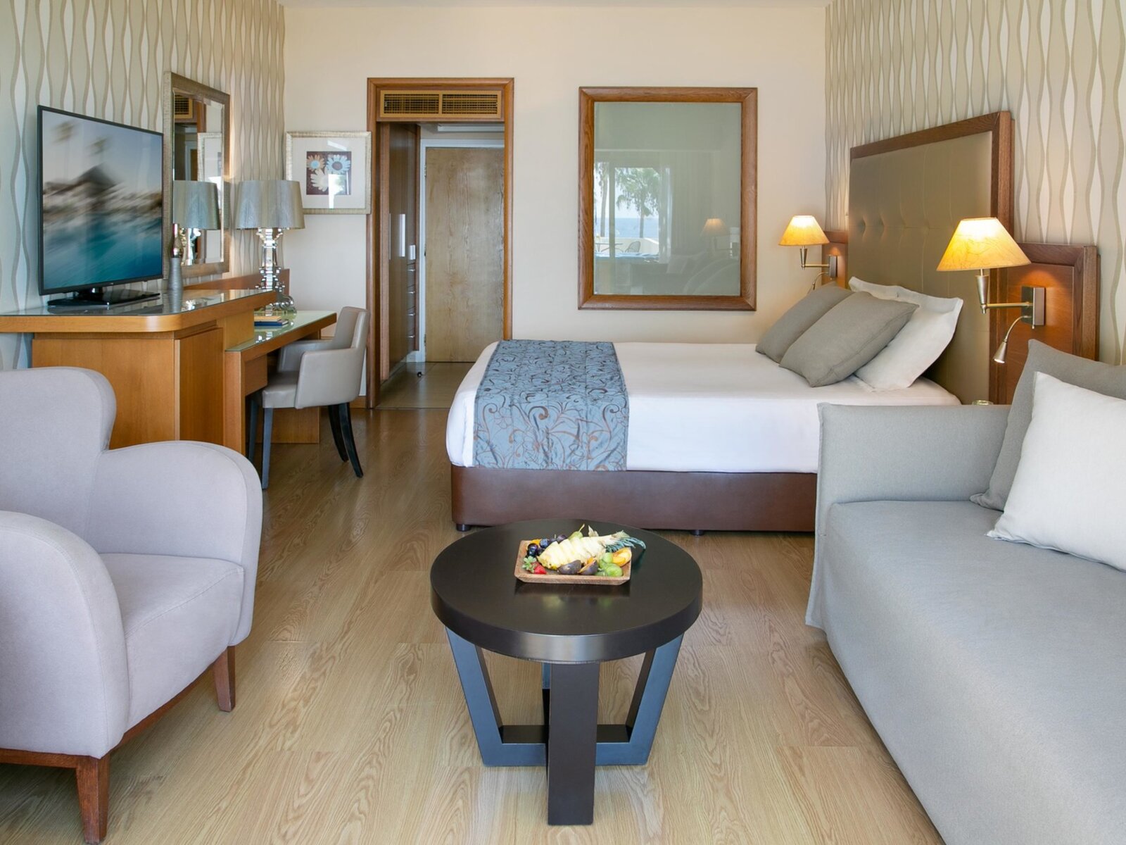 Deluxe Sea View Room