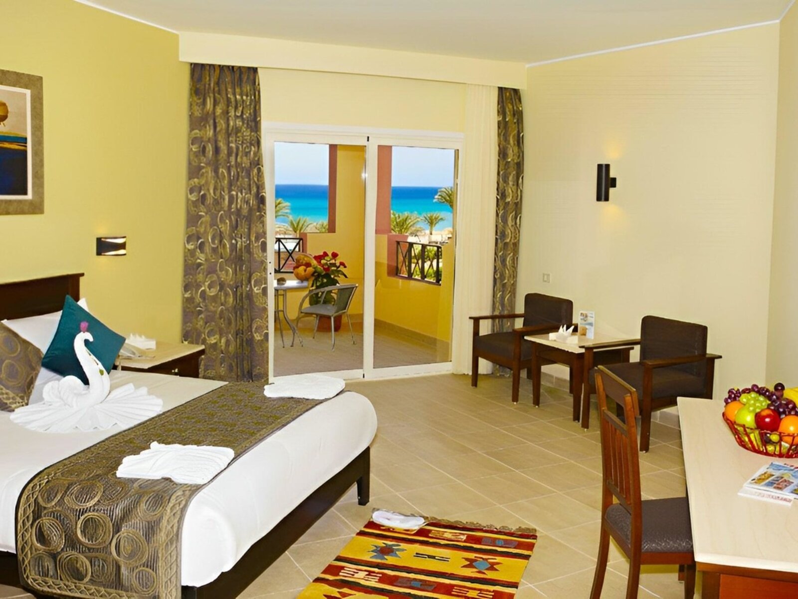 Wohnbeispiel Deluxe Pool View room