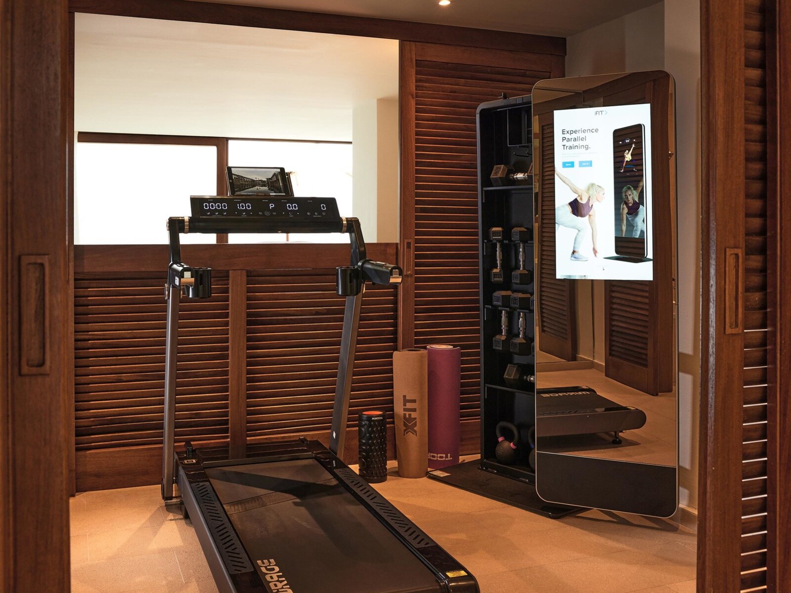 Wohnbeispiel Junior Suite Waterfront Gym  Private Pool