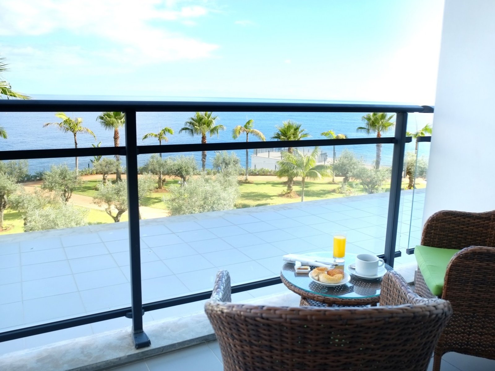 Wohnbeispiel Double Sea View room Floor 3º to 5º
