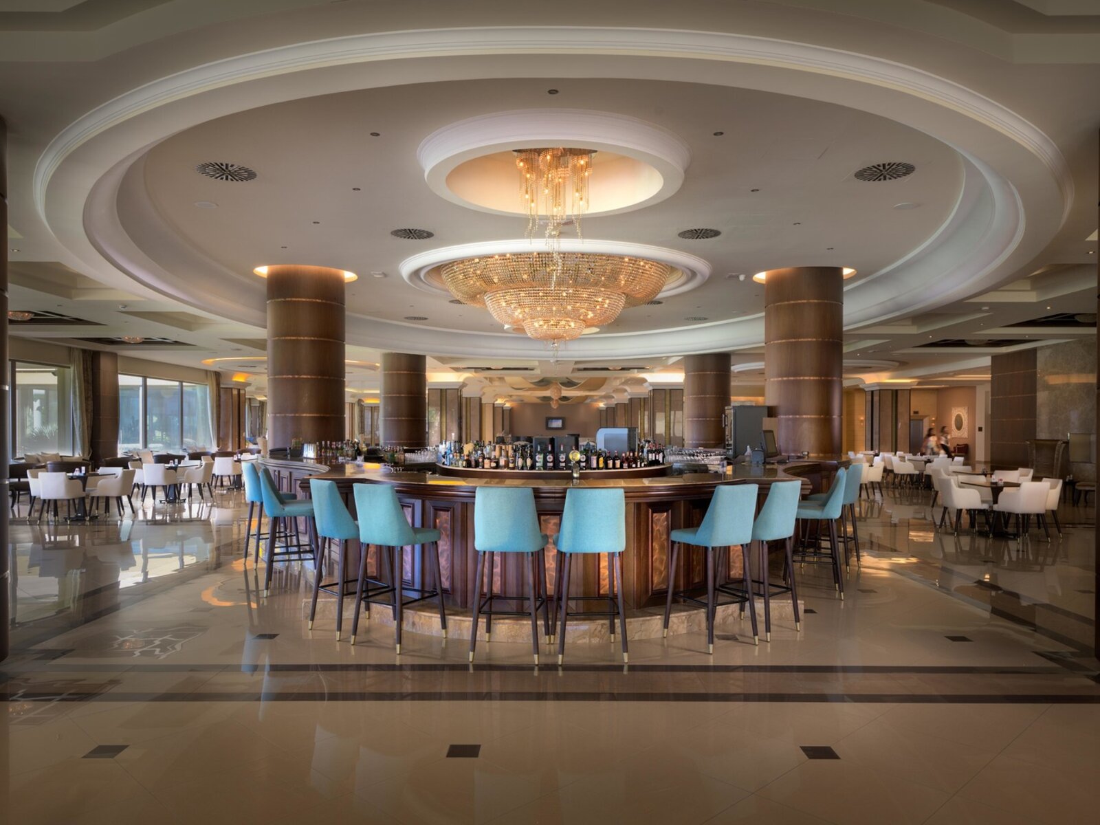 CRYSTAL LOUNGE BAR