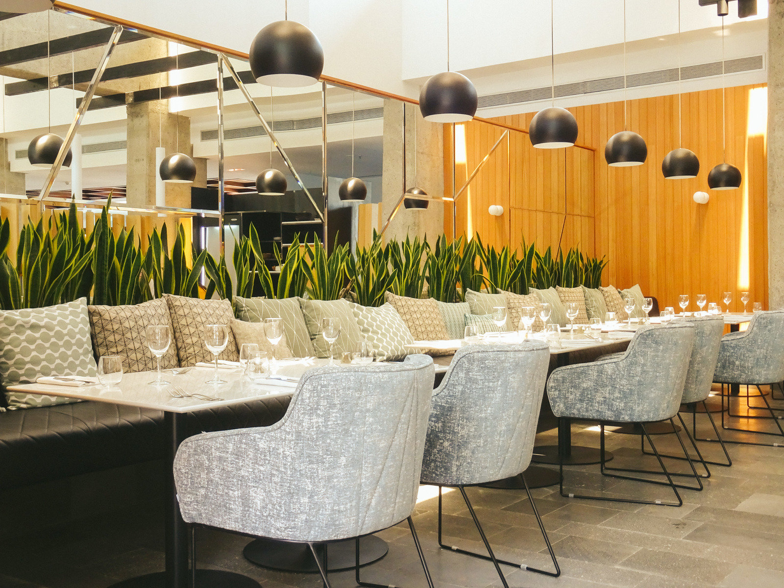 SENS Kitchen Patio Garden