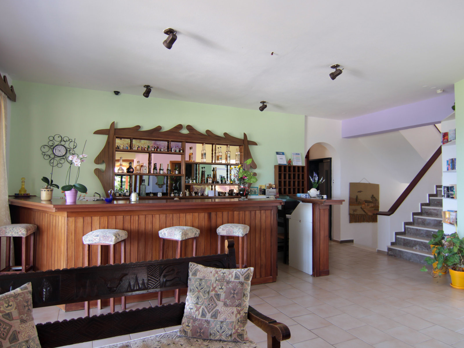 Lobbybar