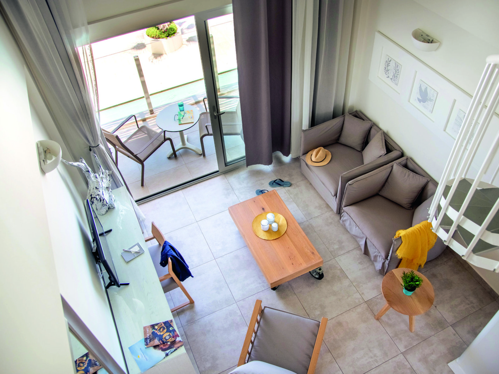 Wohnbeispiel Junior Suite Maisonette Style