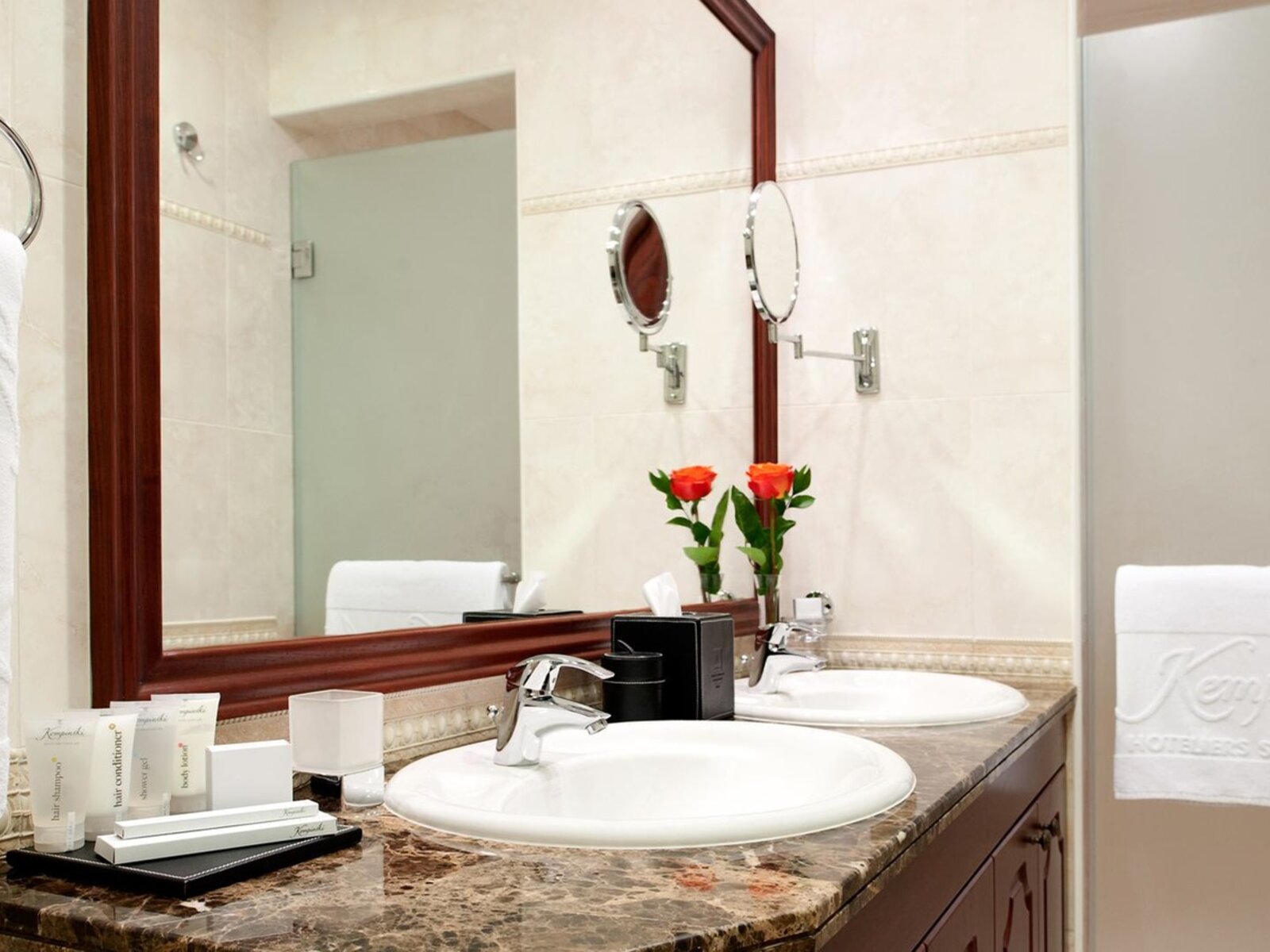 Wohnbeispiel Palm Two Bedroom Family Suite