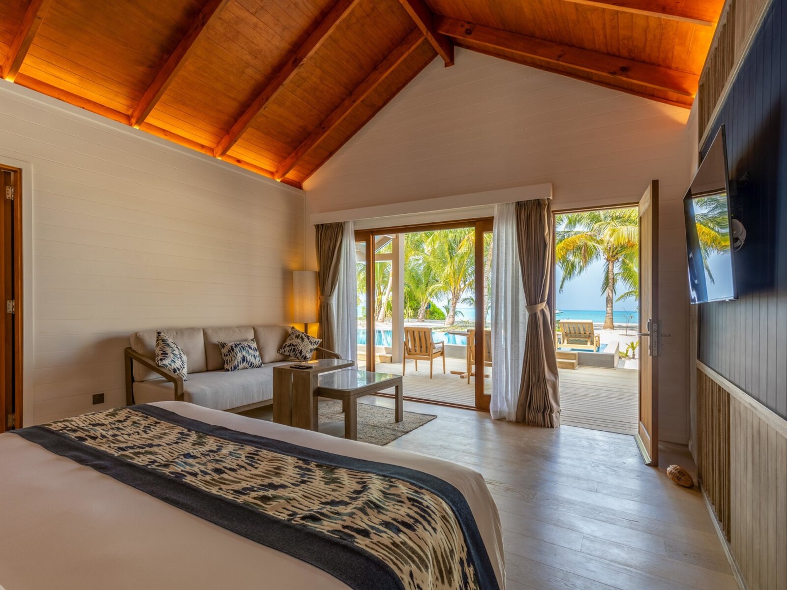 Wohnbeispiel Two Bedroom Beach Pool Villa