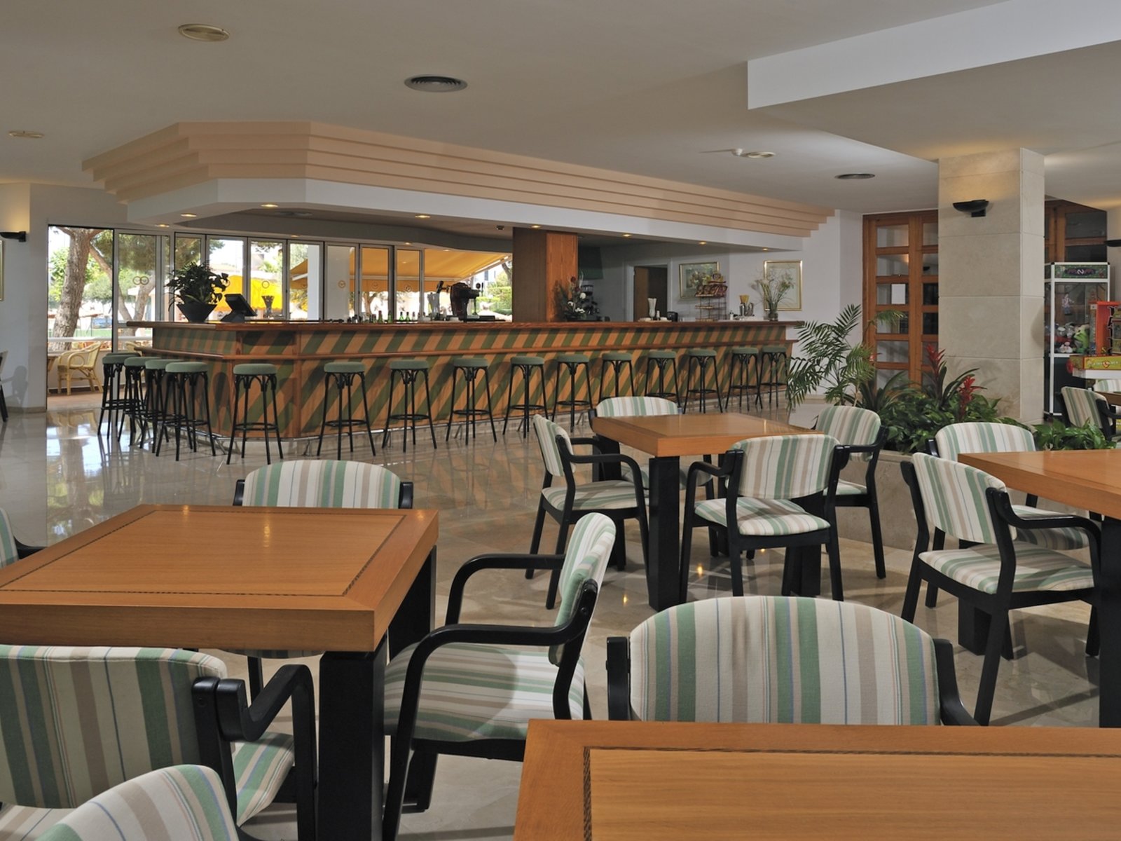 Salonbar