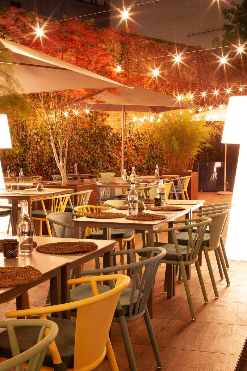 Outdoor Terrace​