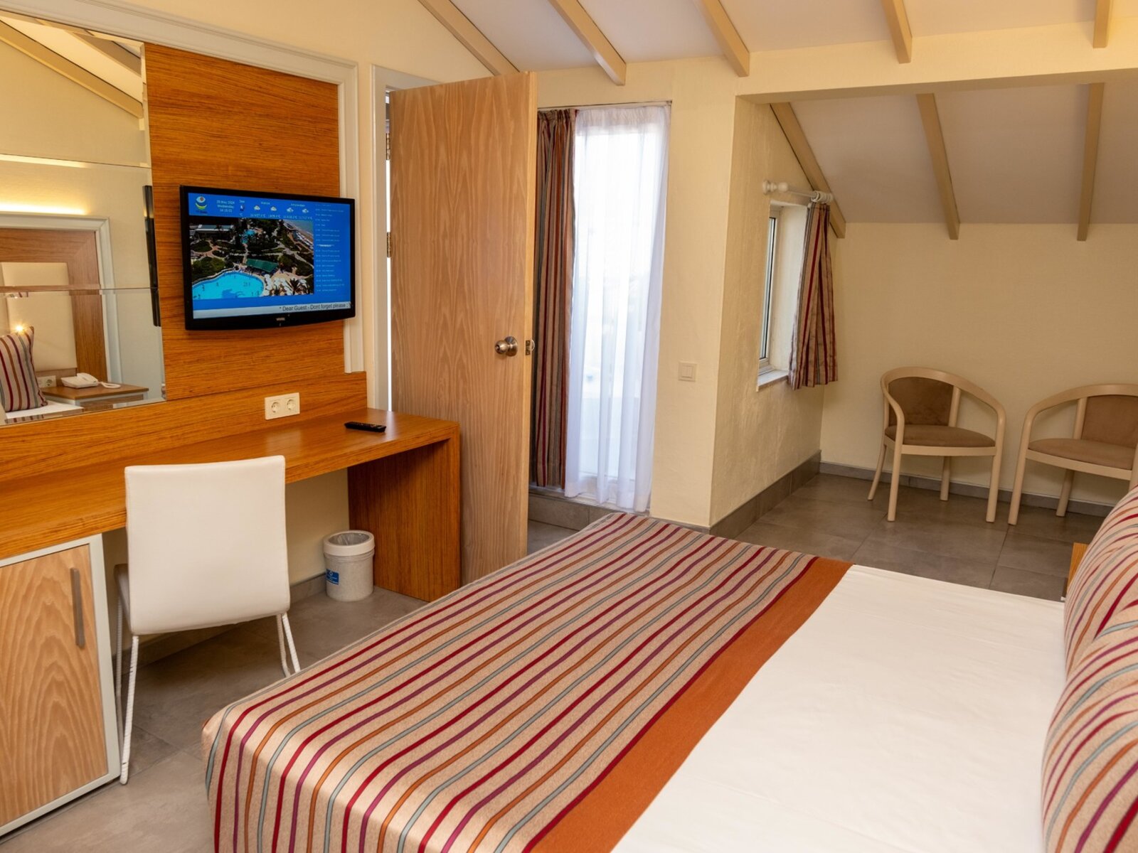 Wohnbeispiel Family Sea View Room