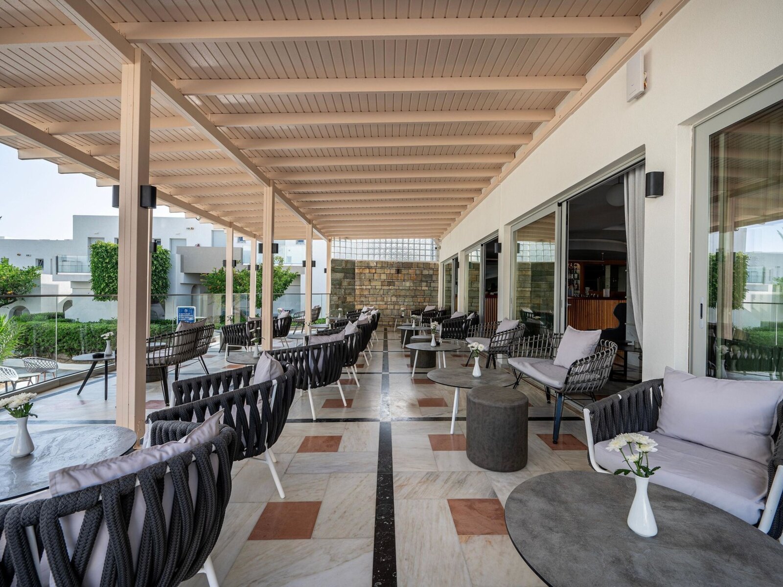 Lobbybar