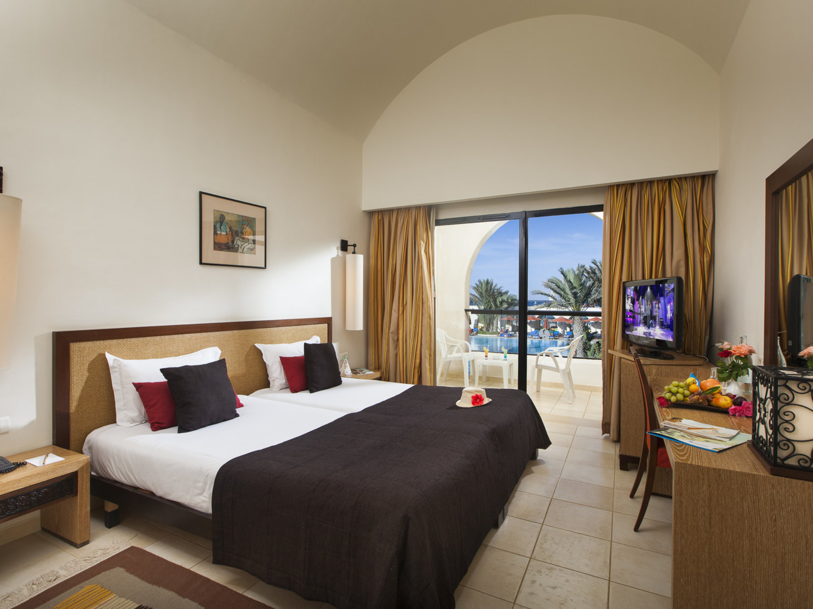 Double Pool Or Side Sea View RooM