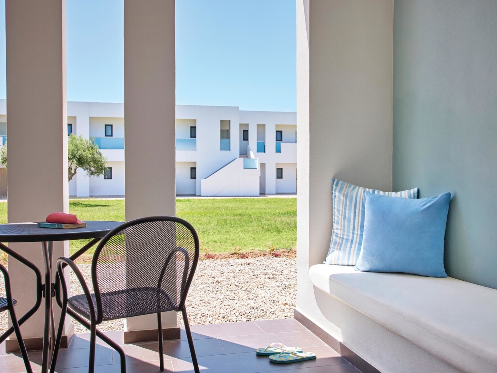 Wohnbeispiel Double Room Garden View (2 pax)