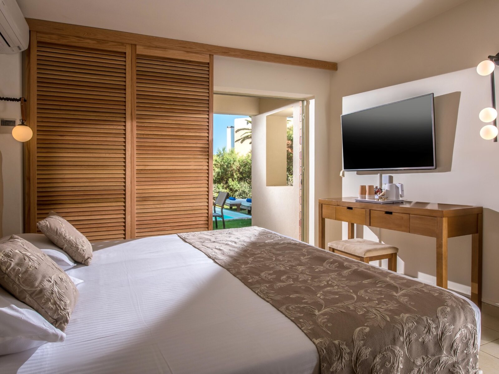Wohnbeispiel Double room private pool