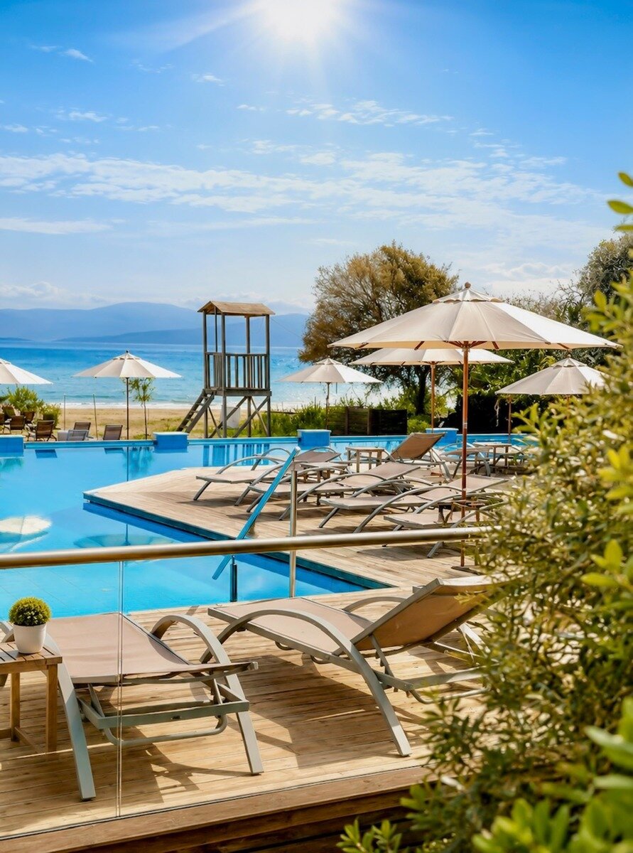 MAIN POOL