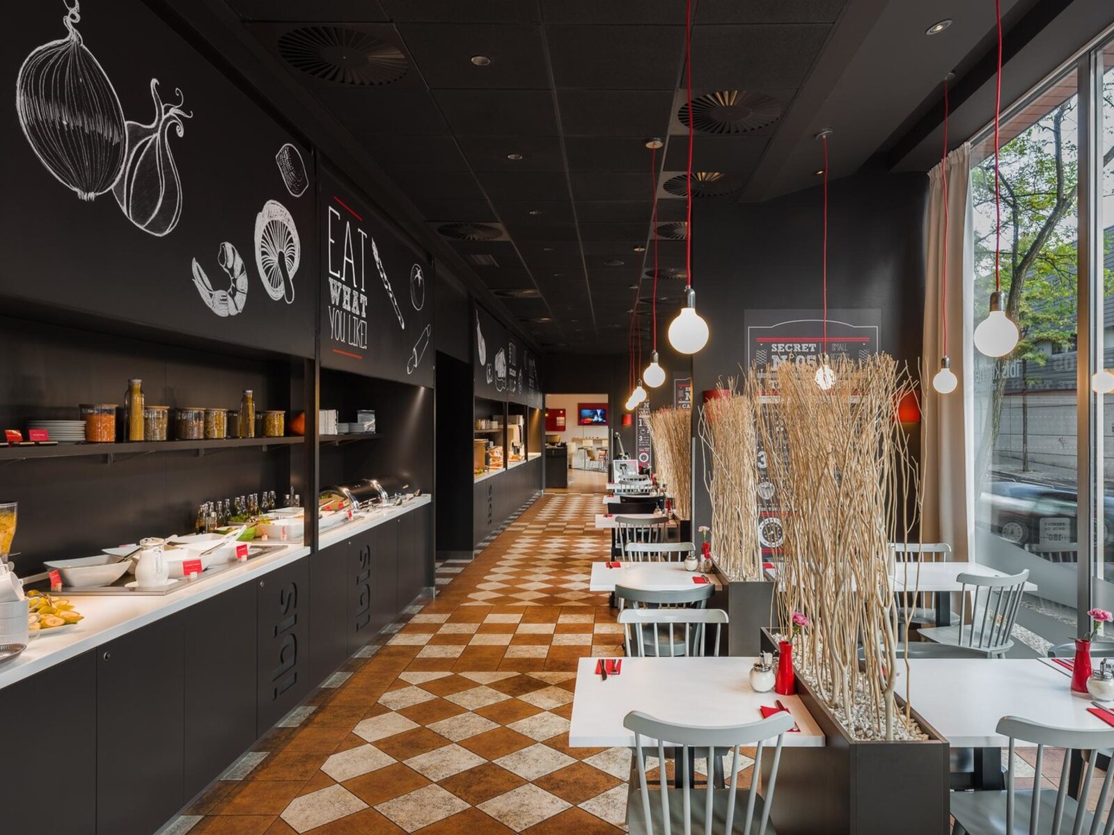 ibis kitchen