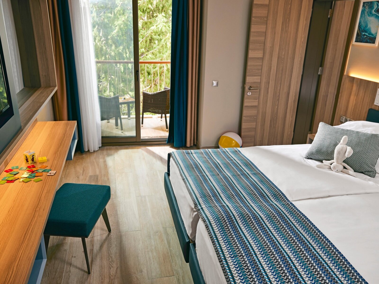 Wohnbeispiel Family Double Room Classic Connecting Door