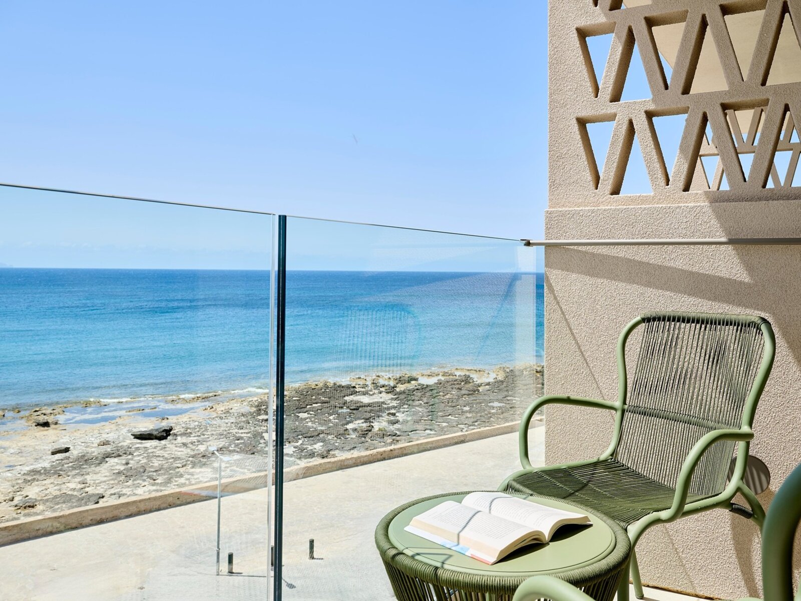 Wohnbeispiel Double Sea View Upper Floor