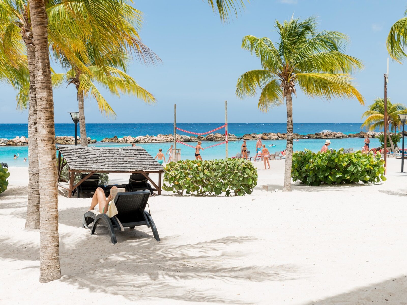 LionsDive Beach