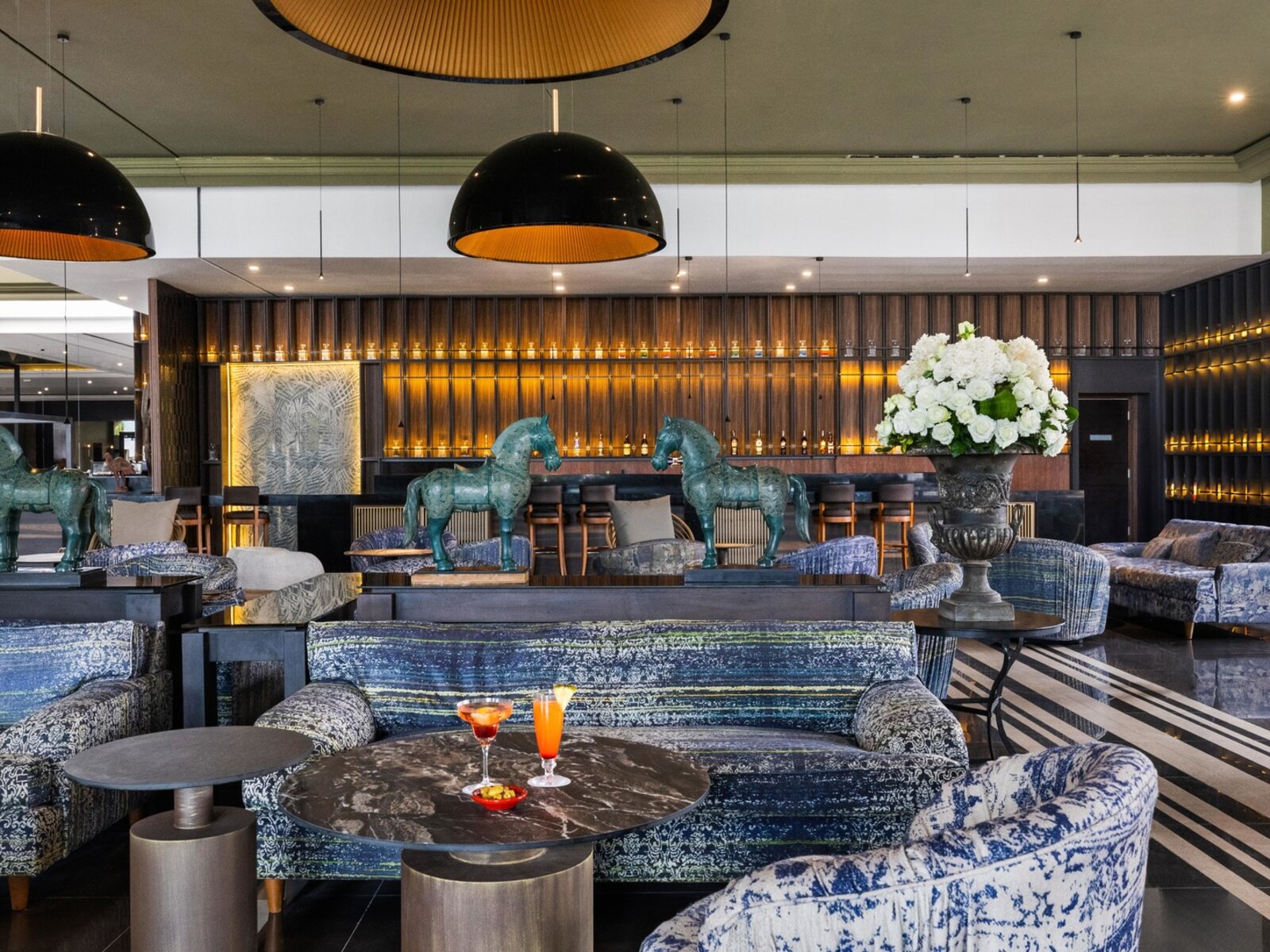 Lobbybar