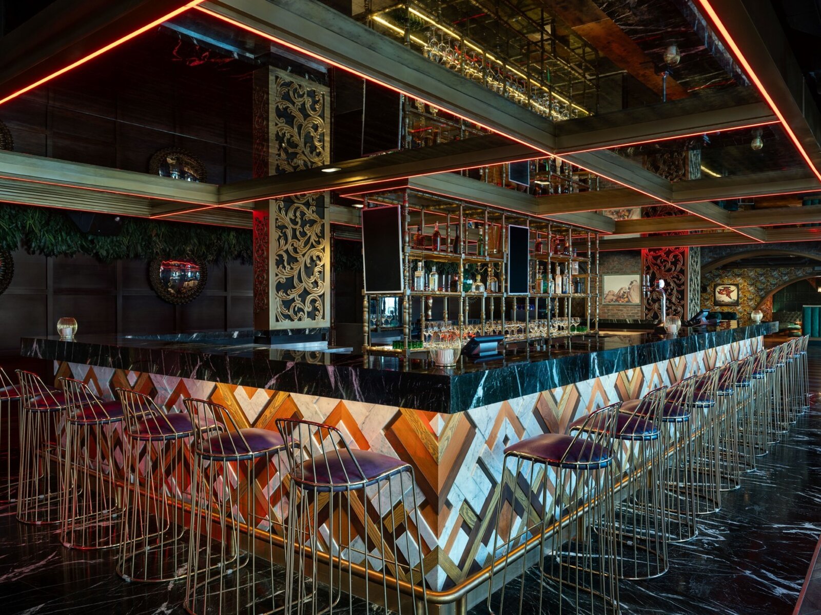 Eve Penthouse & Lounge