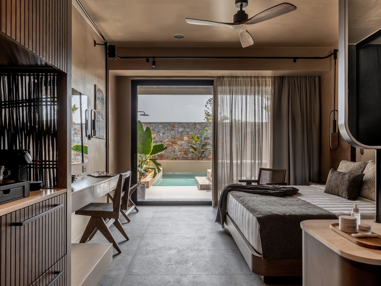 Wohnbeispiel Breeze Double Deluxe with Private pool