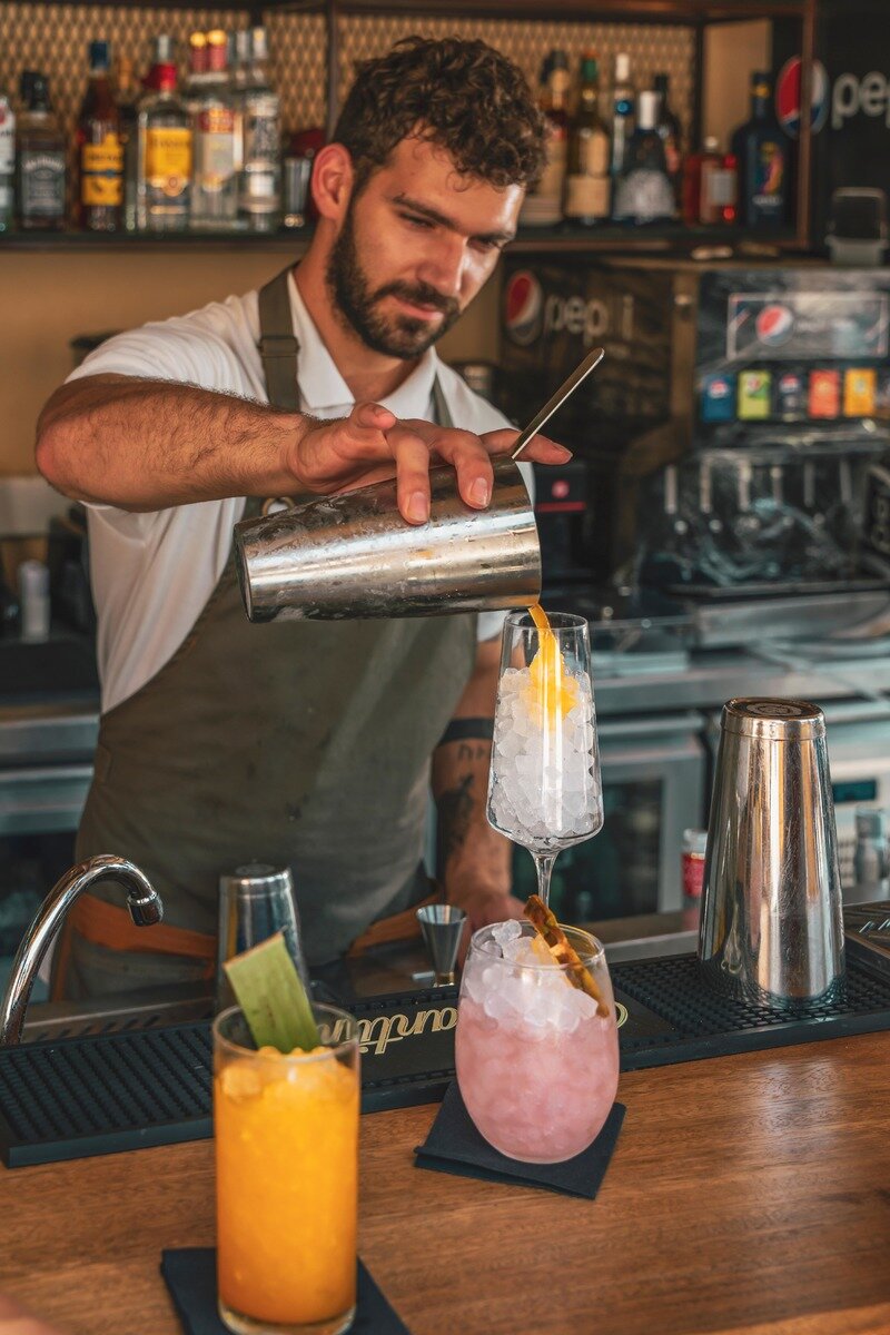 Pool & Snack-Bar ''Erato''