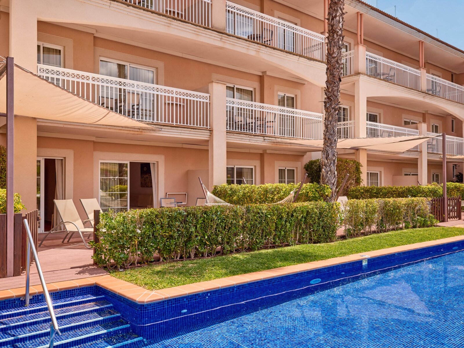 Wohnbeispiel One Bedroom Swim Up Suite