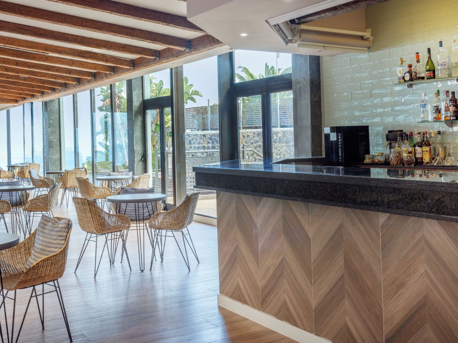 Agua Bar