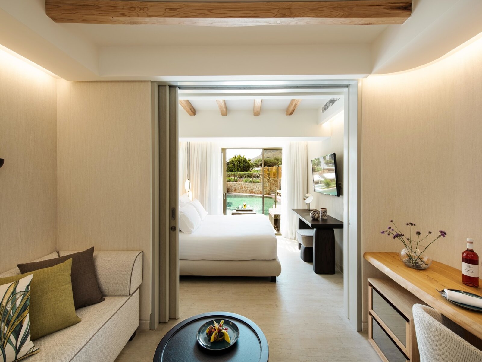Wohnbeispiel Family Suite Swim Up Sharing Pool
