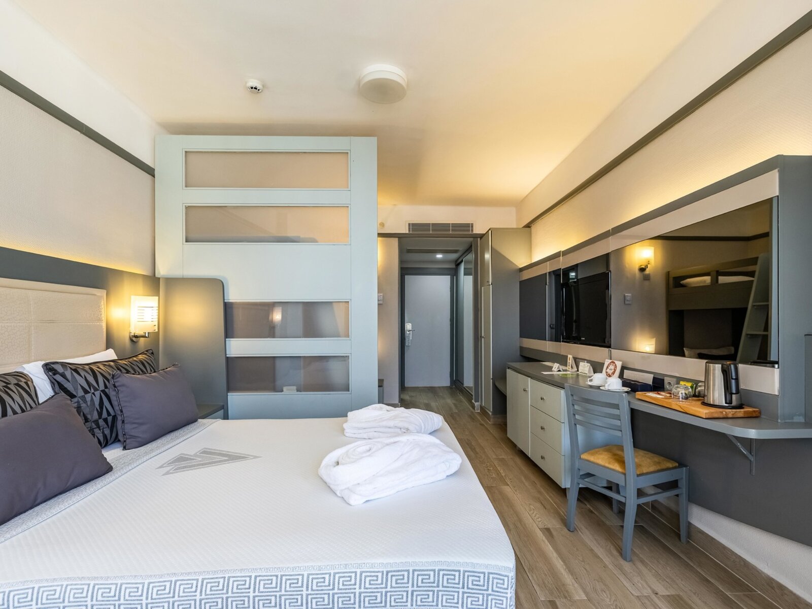 Wohnbeispiel Family Room with Bunkbed