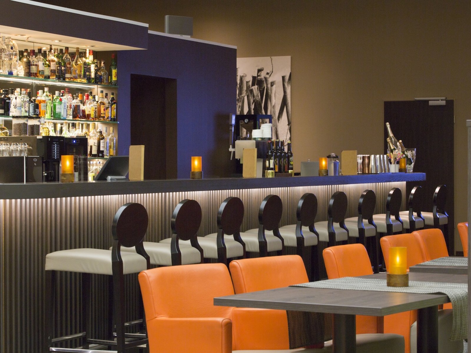 Lobbybar