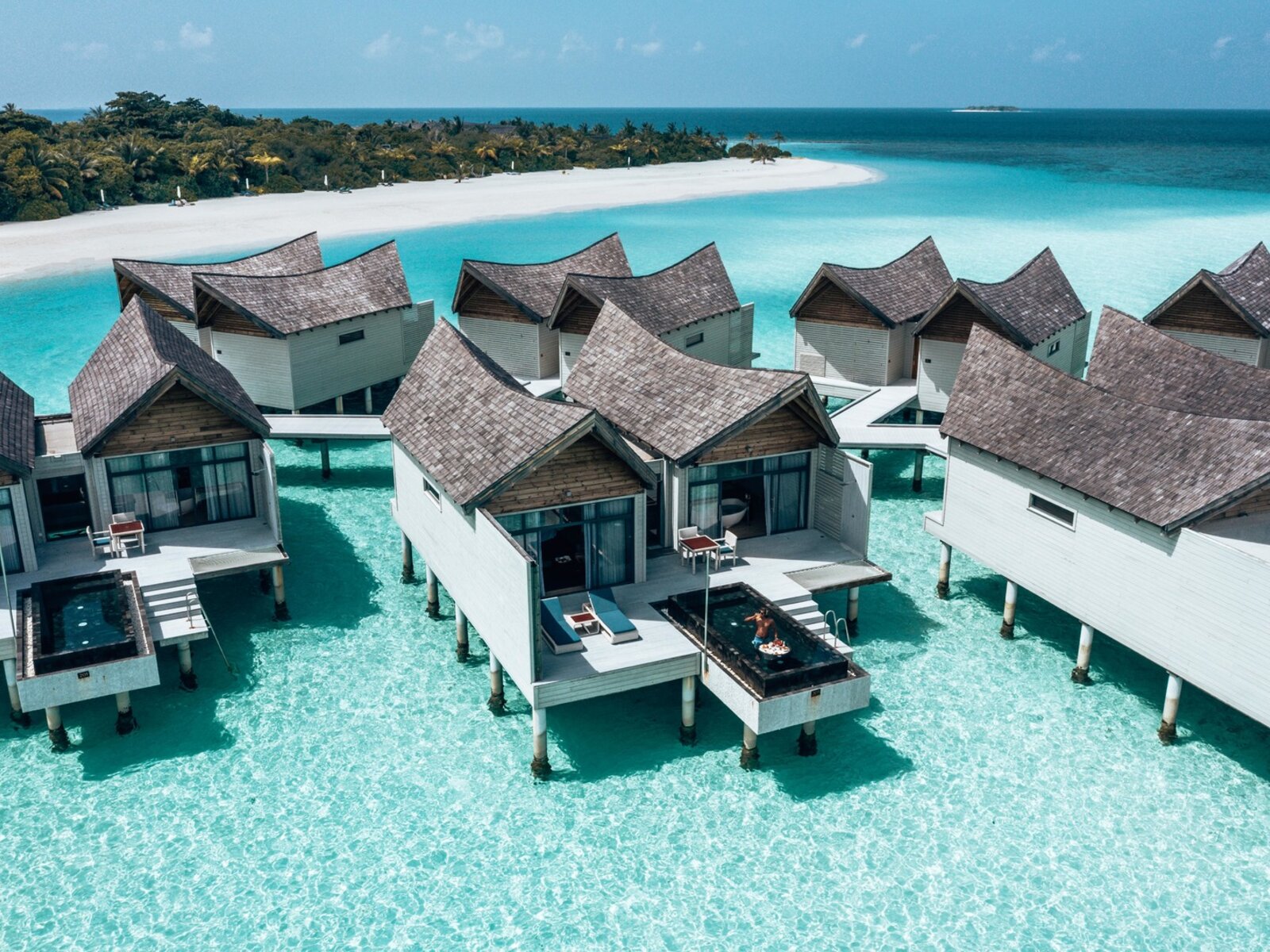 Wohnbeispiel Overwater Pool Villa Lagoon