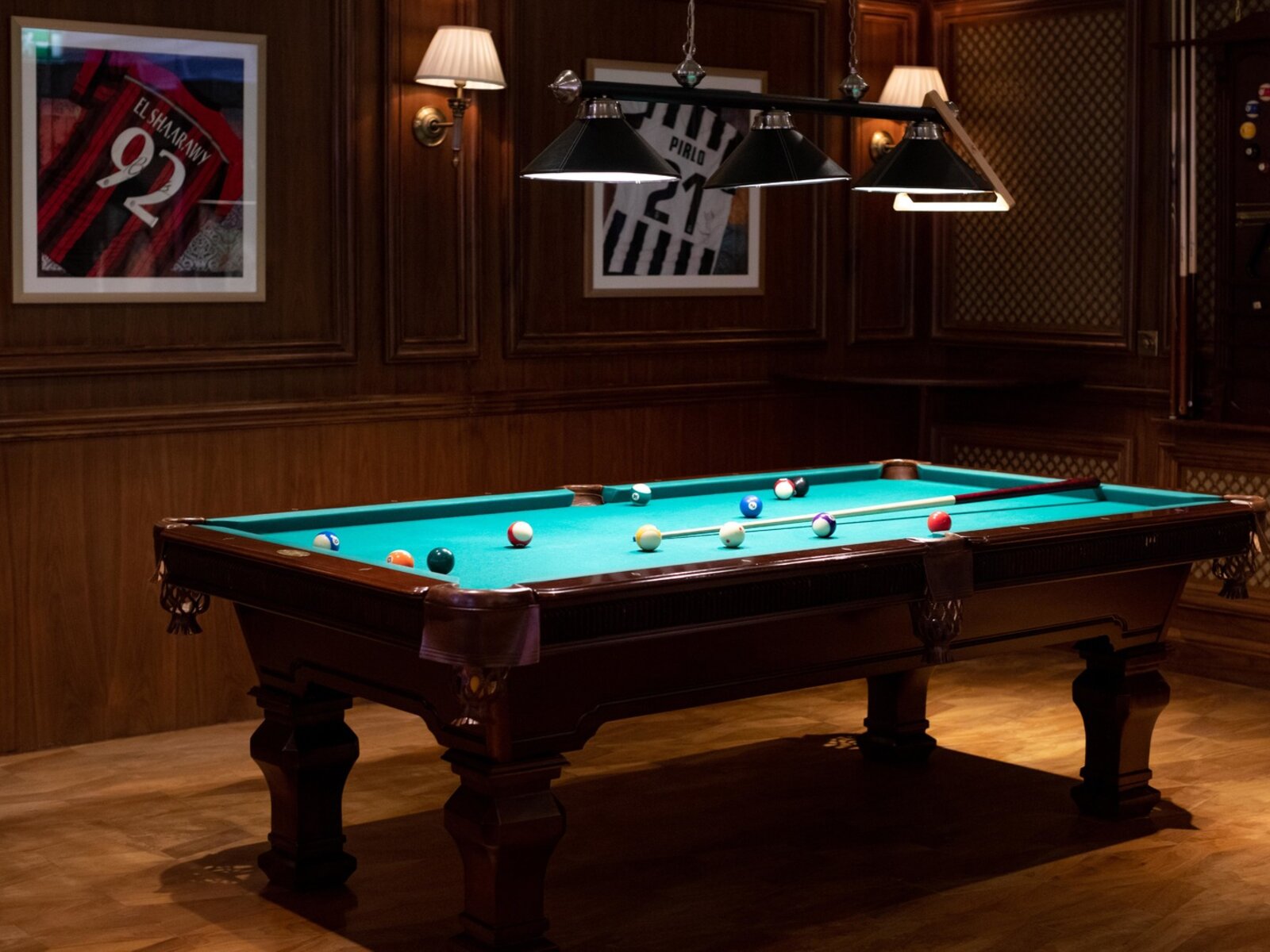 K-WEST SPORTS BAR