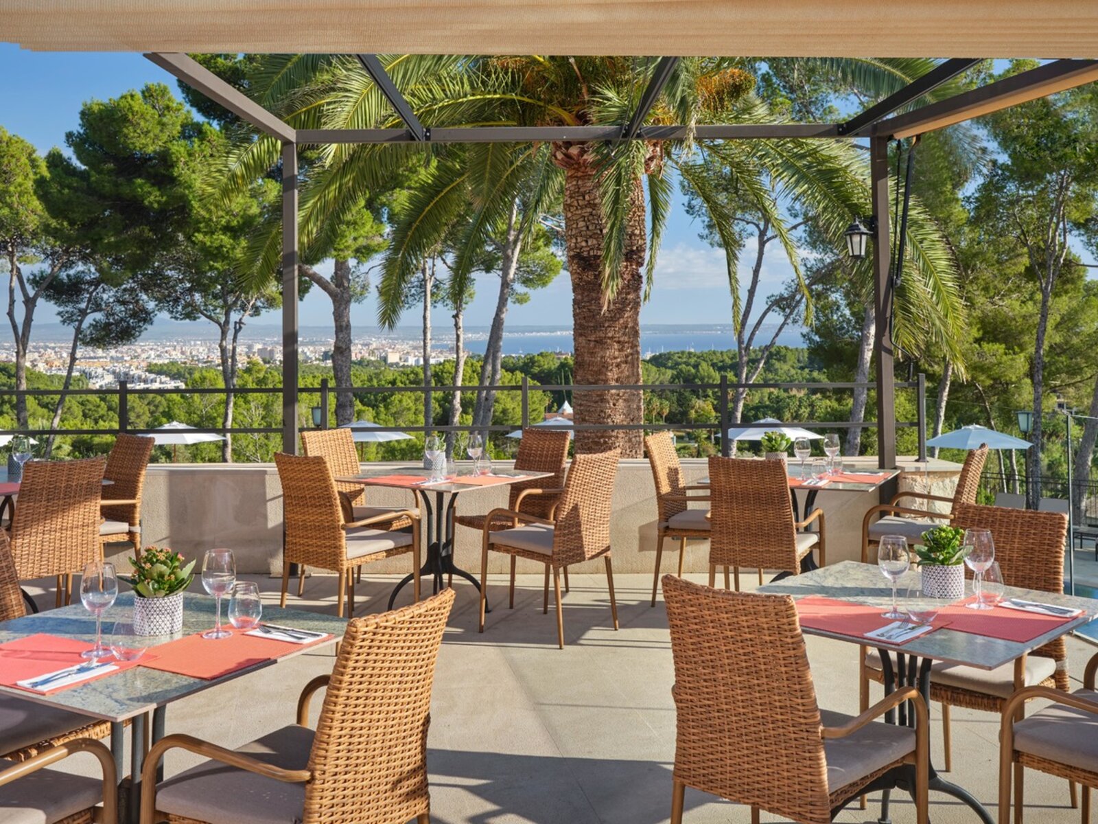 Pool Bar/Restaurant Sa Font