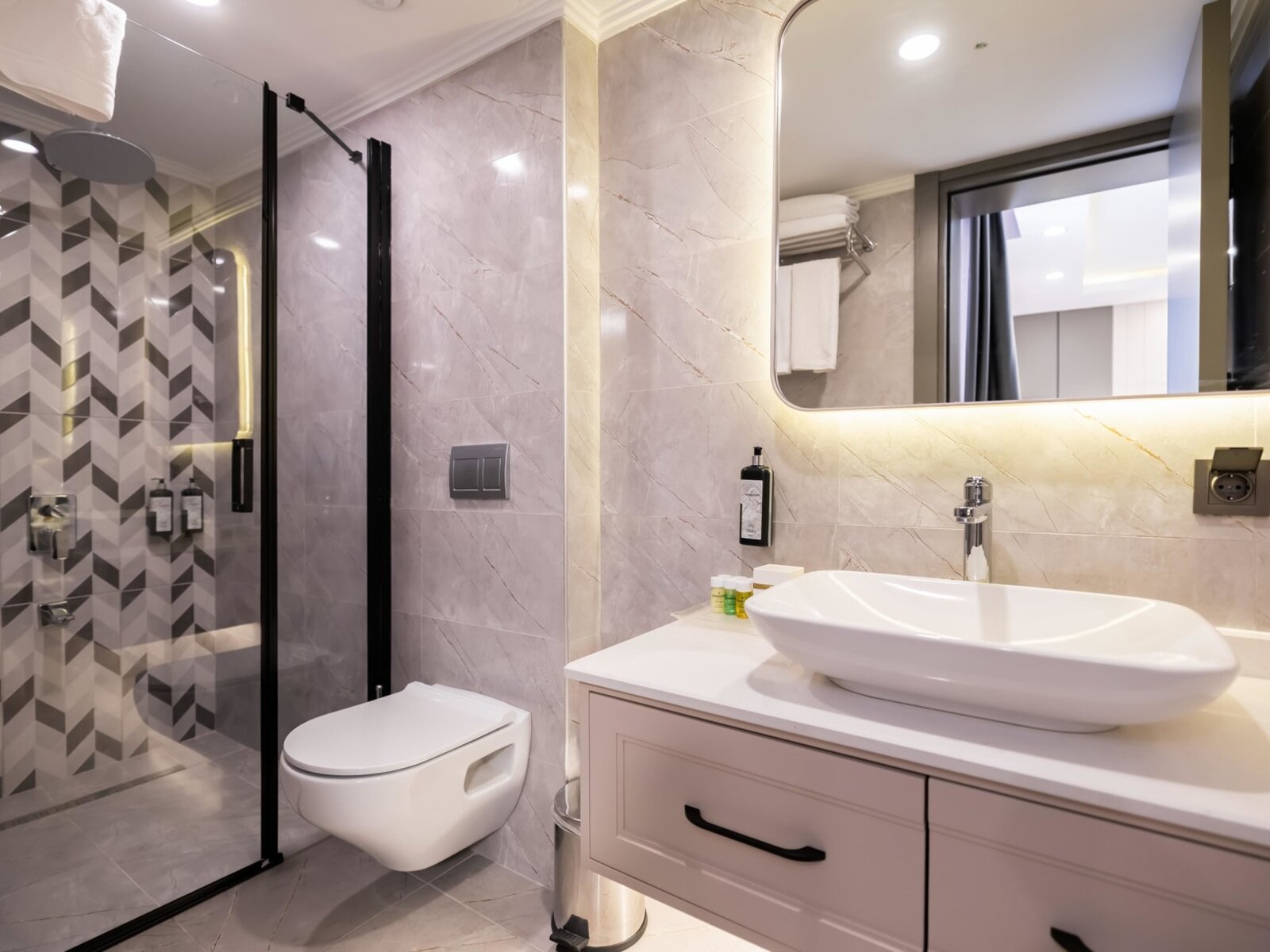 Wohnbeispiel Family Suite Room