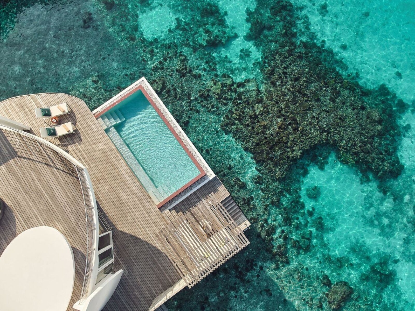 Wohnbeispiel Water Villa with Pool