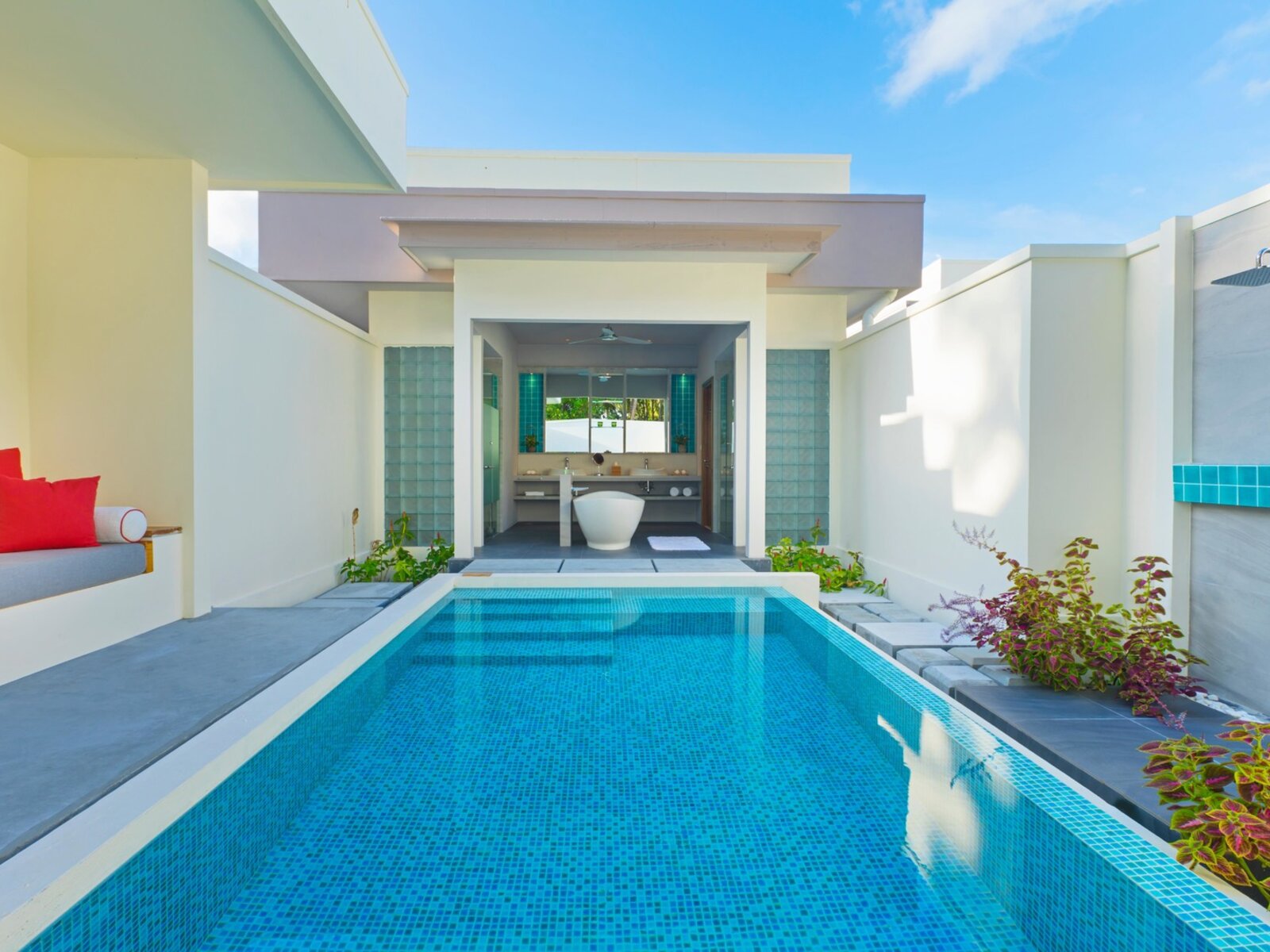 Wohnbeispiel Beach Suite with Garden Pool