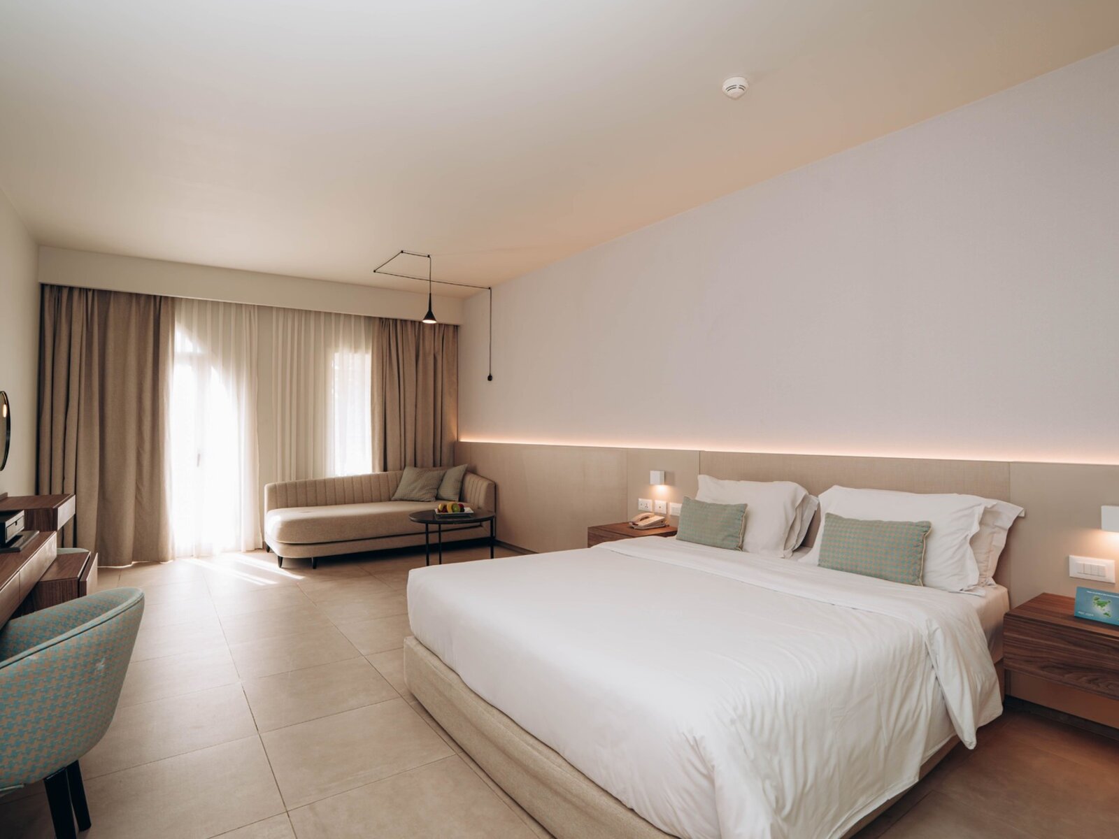 Wohnbeispiel Deluxe Pool View room