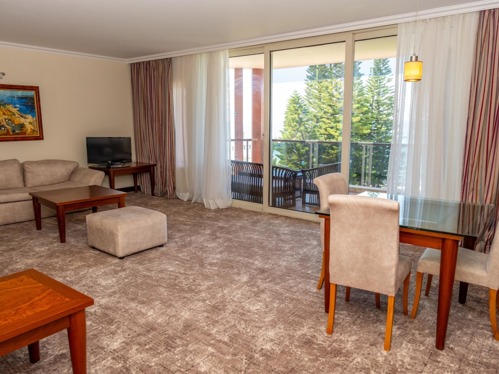 Wohnbeispiel Suite Room
